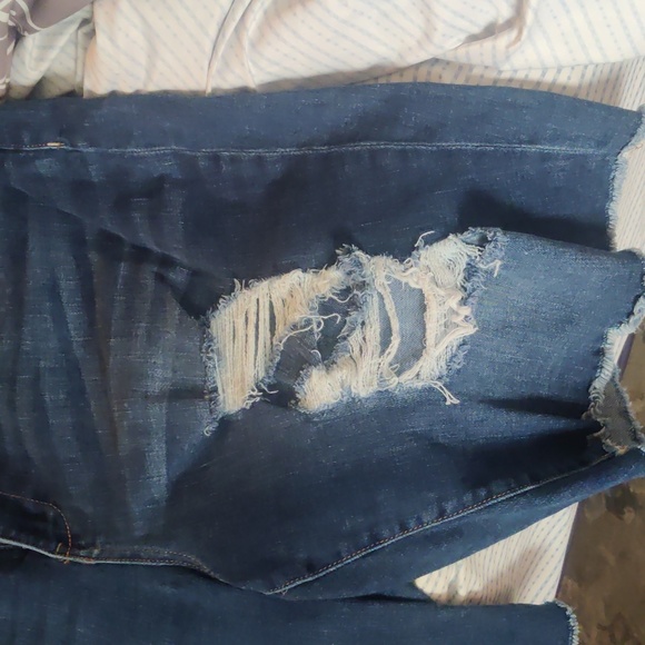 Distressed Shorts - Picture 2 of 4